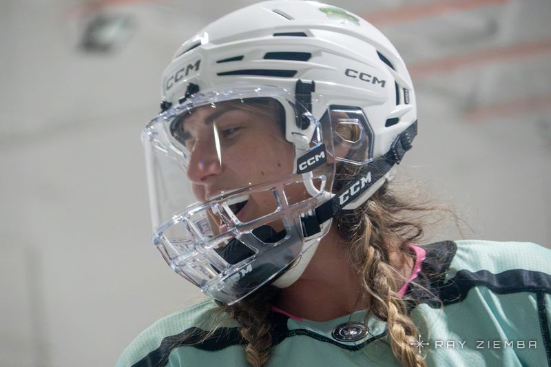 HOCKEY: BARN OWLS PRACTICE