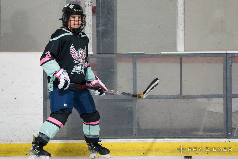 HOCKEY: BARN OWLS PRACTICE